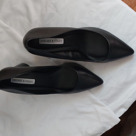 Chelsea & Violet Keira pumps - Picture 5 of 5